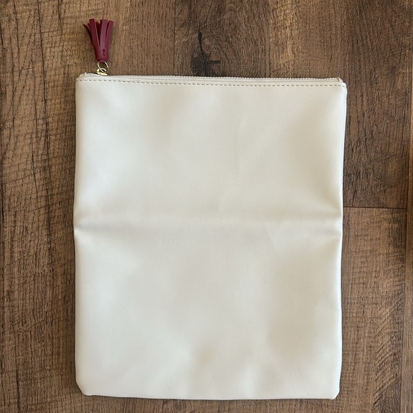 RACHEL PALLY REVERSIBLE CLUTCH IN BLOOM Zipper bag with interior pocket NWOT - Picture 3 of 10